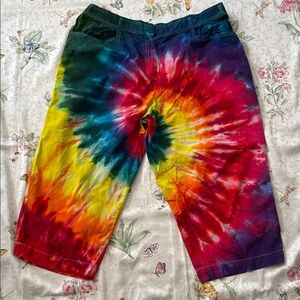 Plus Size Bold & Vibrant Tie-Dye Cropped Pants Sz 16/18